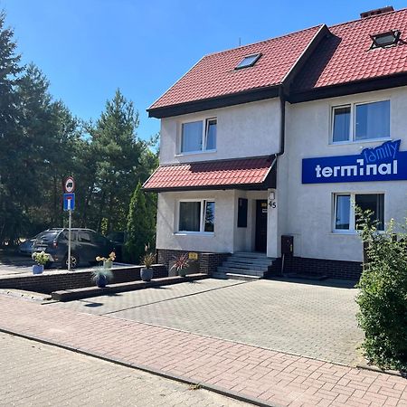 Terminal Family Airport Hostel Πόζναν Εξωτερικό φωτογραφία