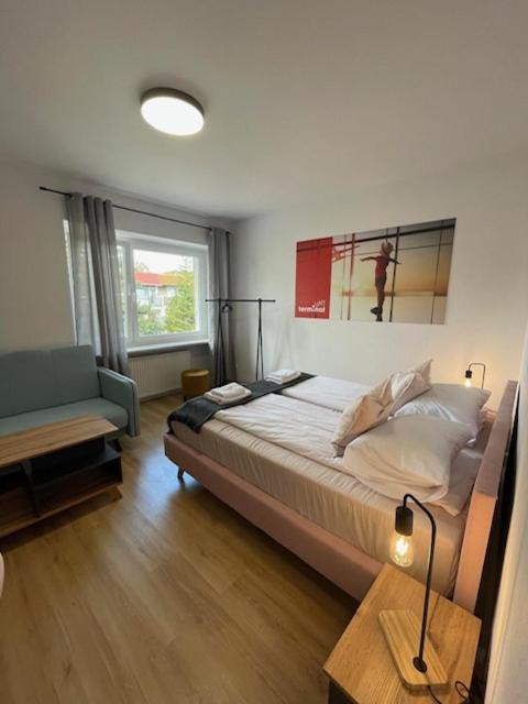 Terminal Family Airport Hostel Πόζναν Εξωτερικό φωτογραφία